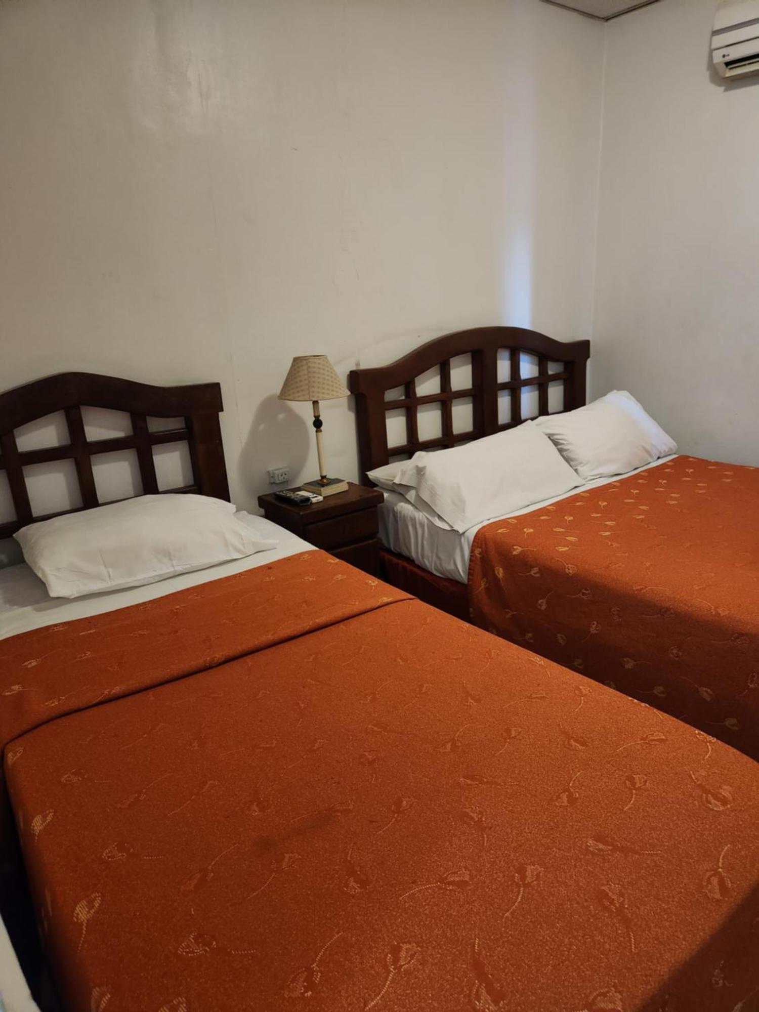 Hotel Express *